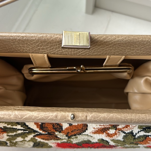 60s Large Tapestry Top Handle Purse - Picture 12 of 14